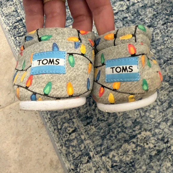 TOMS Gray Slip-Ons with Colorful Light Design - Picture 3 of 3